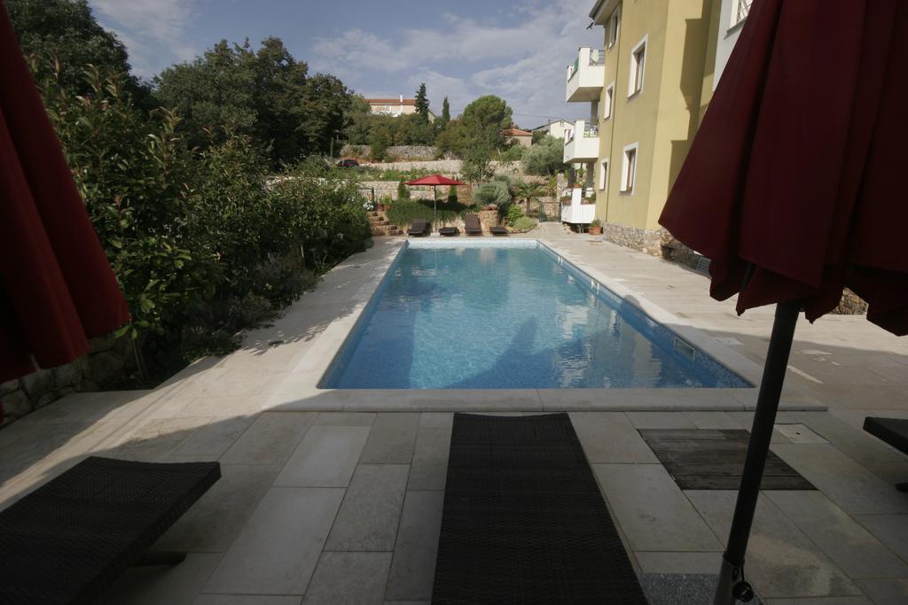 Apartments Salatic Krk Town Luaran gambar