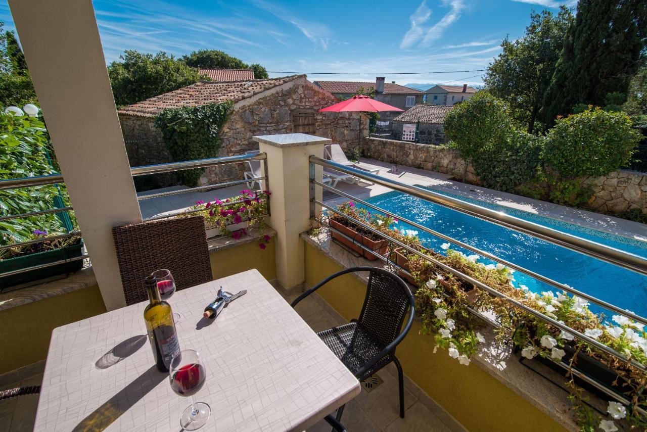 Apartments Salatic Krk Town Luaran gambar
